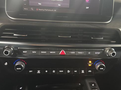 Used 2021 Kia Telluride SX w/ Nightfall Edition Package image 19