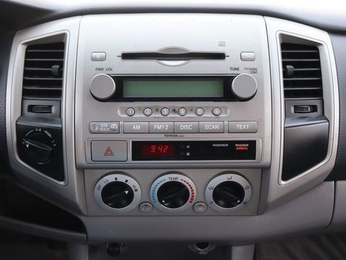 Used 2005 Toyota Tacoma 4x4 Double Cab image 34