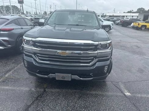 Used 2018 Chevrolet Silverado 1500 High Country AWD/4WD image 29