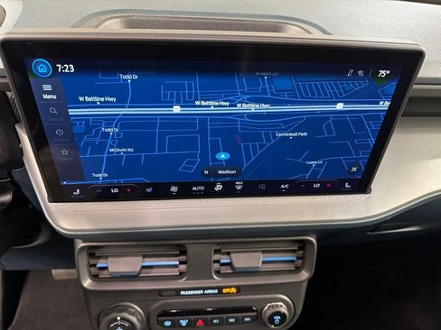 Certified 2025 Ford Maverick Lobo AWD/4WD image 11
