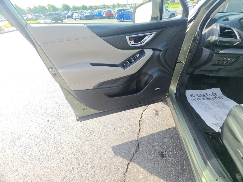 Used 2021 Subaru Forester Limited AWD/4WD image 13