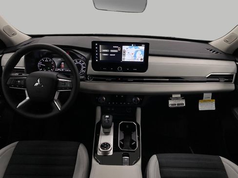 New 2026 Mitsubishi Outlander SE AWD/4WD image 21