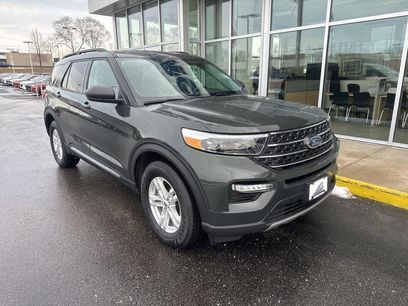 Certified 2023 Ford Explorer XLT w/ Equipment Group 202A