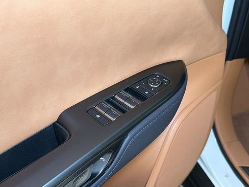 Certified 2023 Lexus RZ 450e Premium w/ Technology Package image 20