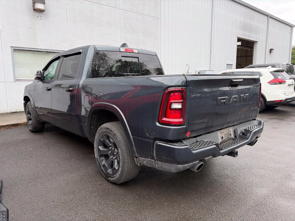 Used 2025 RAM 1500 Big Horn AWD/4WD image 7