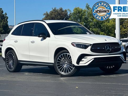 Used 2023 Mercedes-Benz GLC 300 image 1