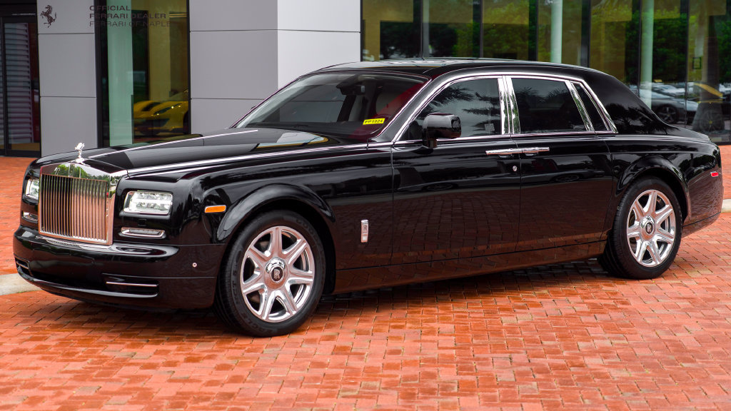 Used 2014 Rolls-Royce Phantom Sedan RWD image 1