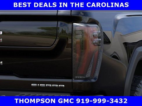 New 2026 GMC Sierra 2500 Denali w/ Technology Package AWD/4WD image 11