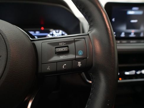 Certified 2023 Nissan Rogue SV w/ SV Premium B Package image 19