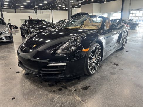 Used 2015 Porsche Boxster S image 21