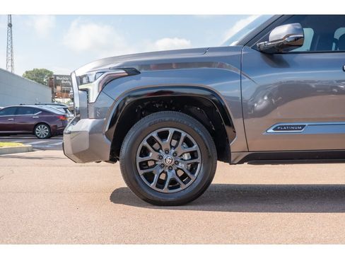 Used 2025 Toyota Tundra Platinum AWD/4WD image 10