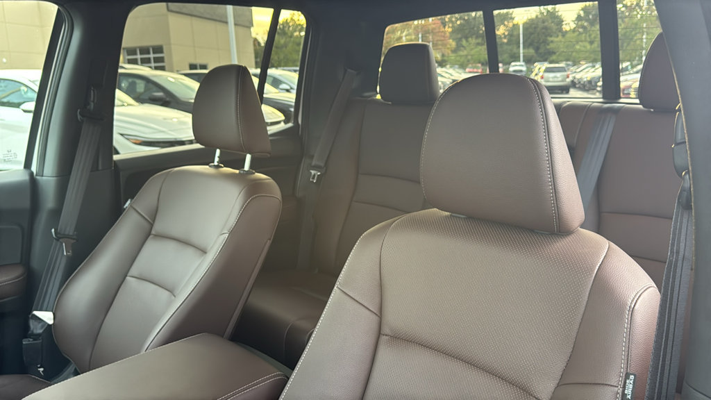 Used 2025 Honda Ridgeline RTL image 13