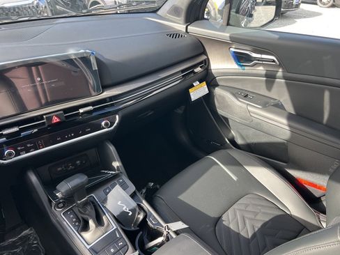 New 2026 Kia Sportage X-Line w/ X-Line Technology Package image 12