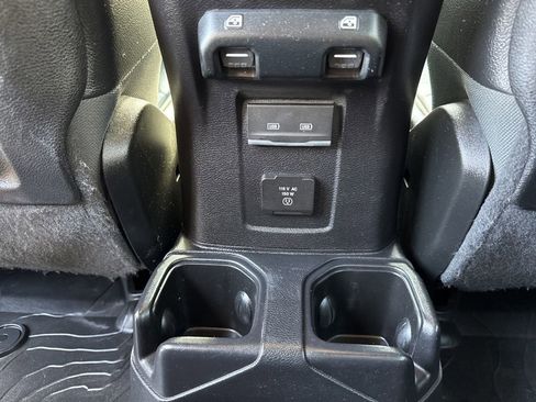 Used 2021 Jeep Wrangler Unlimited Rubicon image 22