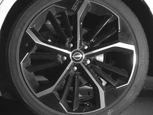 Used 2025 Nissan Altima 2.5 SR w/ SR Premium Package image 14