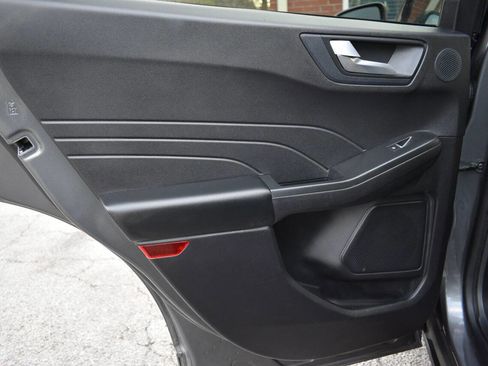 Used 2022 Ford Escape Titanium w/ Titanium Premium Package image 14