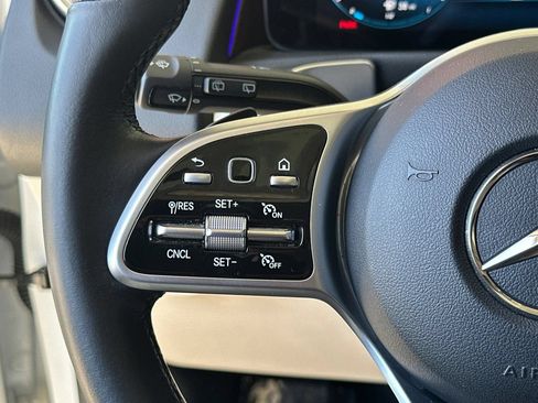 Certified 2023 Mercedes-Benz GLB 250 4MATIC image 30