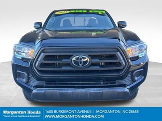 Used 2023 Toyota Tacoma SR video 2