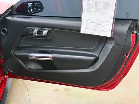 Used 2020 Ford Mustang GT RWD image 20
