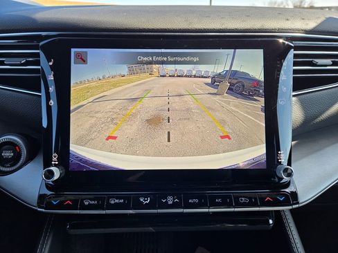 New 2026 Jeep Grand Wagoneer 4WD image 23