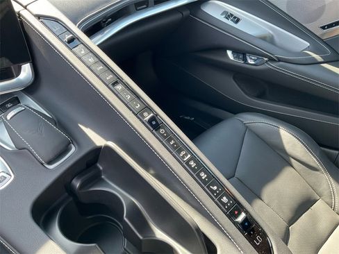 Used 2023 Chevrolet Corvette Stingray Preferred Cpe w/ 2LT image 20