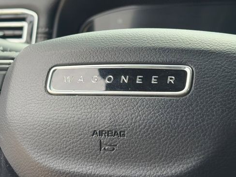Used 2023 Jeep Wagoneer 2WD image 25