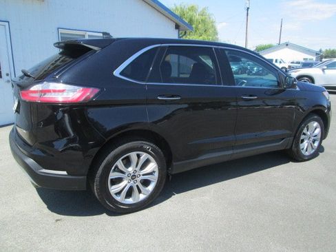 Used 2024 Ford Edge Titanium AWD/4WD image 6