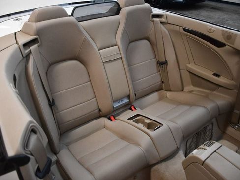 Used 2011 Mercedes-Benz E 550 Cabriolet image 41