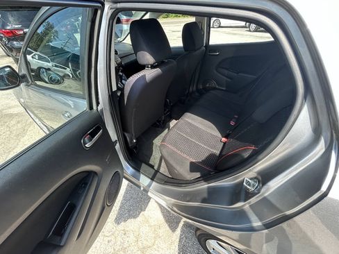 Used 2013 MAZDA MAZDA2 Touring FWD image 7