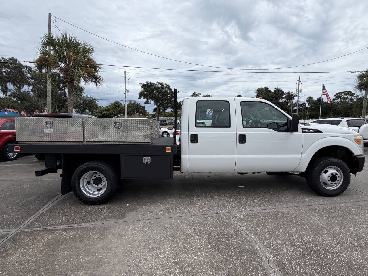Used 2011 Ford F350 XL w/ Trailer Tow Pkg AWD/4WD image 9
