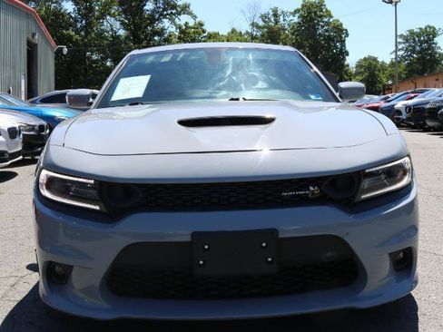 Used 2021 Dodge Charger Scat Pack RWD image 2
