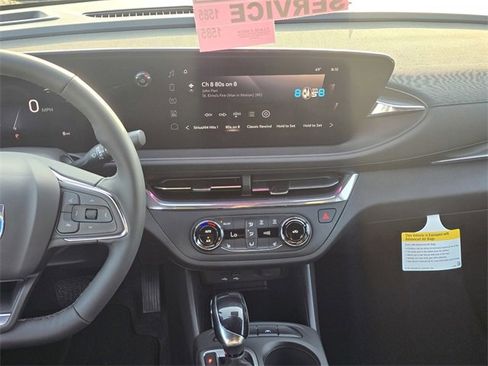 New 2026 Buick Envista Preferred image 14