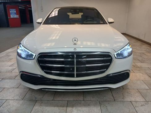 Used 2023 Mercedes-Benz S 580 4MATIC Sedan image 4