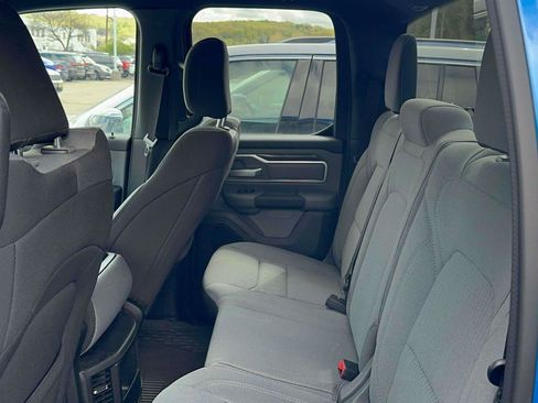 Used 2023 RAM 1500 Big Horn AWD/4WD image 10