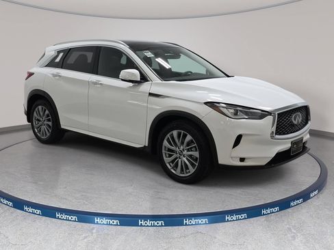 Certified 2023 INFINITI QX50 Luxe w/ Cargo Package AWD/4WD image 3