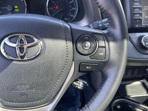 Used 2018 Toyota RAV4 Limited w/ Advanced Technology Package AWD/4WD image 24