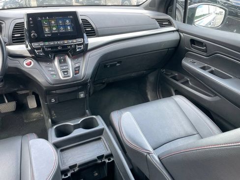 Used 2023 Honda Odyssey Sport image 11