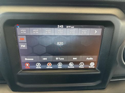 Used 2022 Jeep Gladiator Sport AWD/4WD image 21