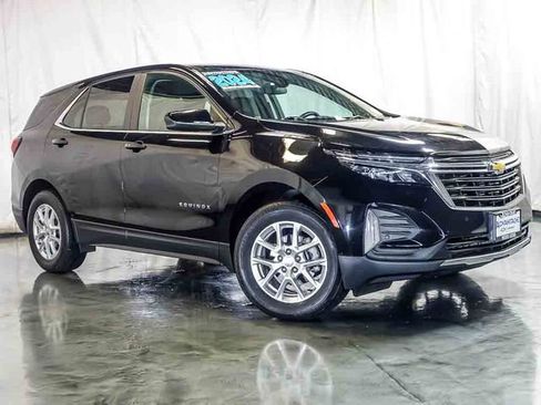 Certified 2024 Chevrolet Equinox LT AWD/4WD image 2
