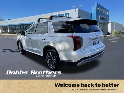 Used 2023 Hyundai Palisade Limited FWD image 6