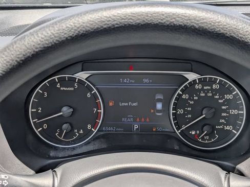Used 2024 Nissan Altima 2.5 SV FWD image 24