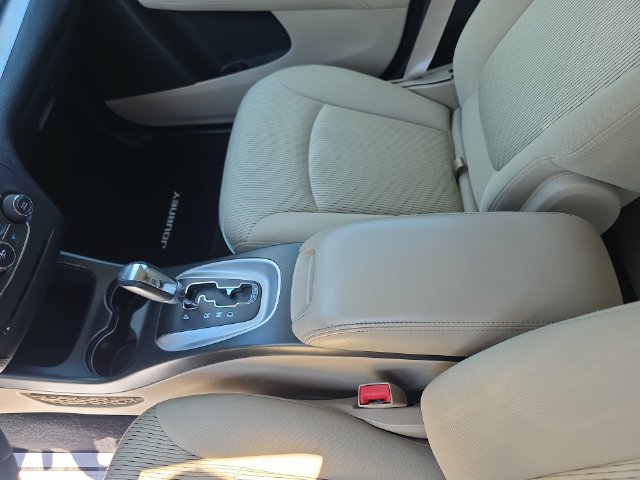 Used 2016 Dodge Journey SE w/ Comfort/Convenience Group AWD/4WD image 19