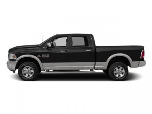 Used 2014 RAM 2500 Laramie w/ Black Appearance Group image 3