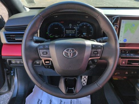 Used 2025 Toyota Camry XSE image 19