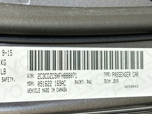 Used 2015 Dodge Challenger SRT Hellcat image 31