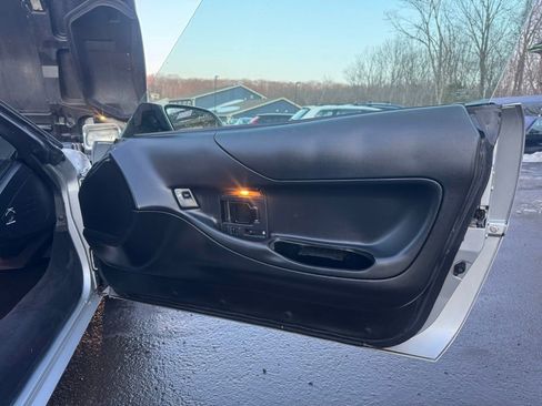 Used 1996 Chevrolet Corvette Convertible image 27