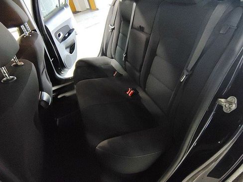 Used 2014 Chevrolet Cruze LT FWD image 14