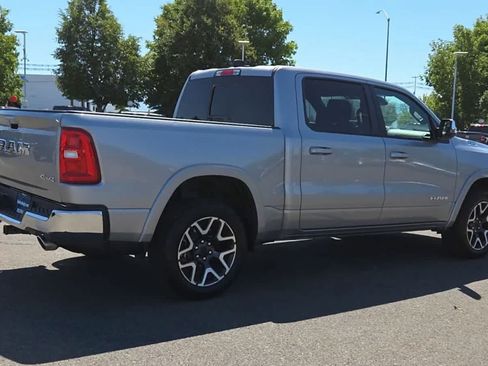 Certified 2025 RAM 1500 Laramie AWD/4WD image 8