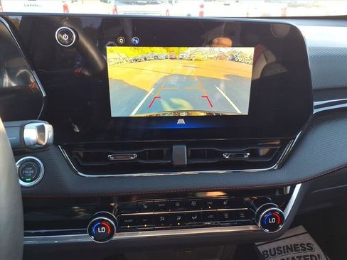 Used 2025 Chevrolet Equinox RS image 20