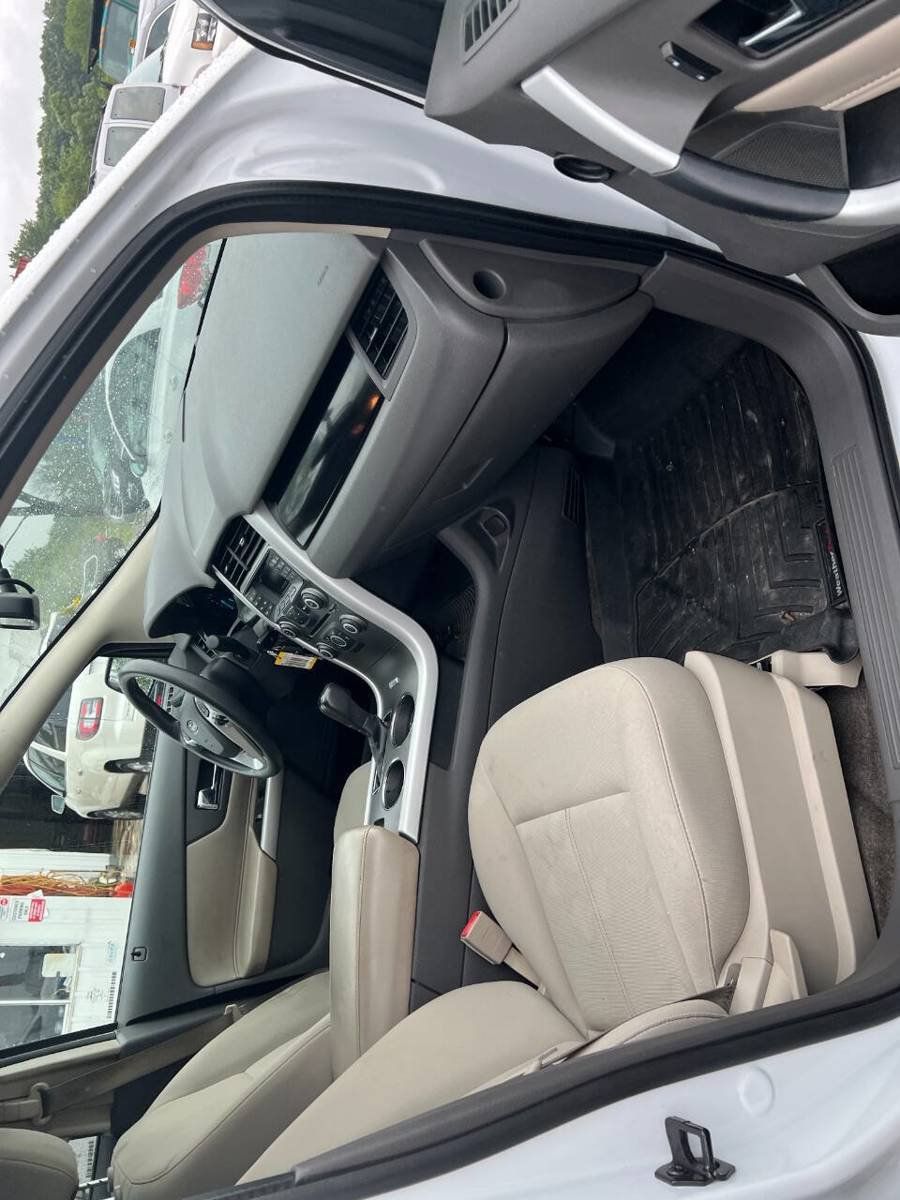 Used 2014 Ford Edge SE w/ Equipment Group 101A FWD image 14
